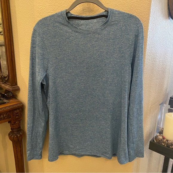 LULULEMON Men Blue Long Sleeve Athletic Shirt Size Small - Picture 1 of 4
